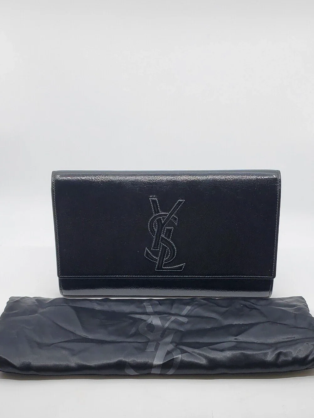 YSL Textured Patent Monogram Large Belle De Jour Clutch - Picture 1 of 14